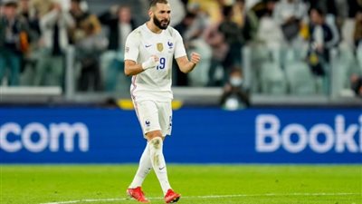 كريم بنزيما يحقق رقمًا تاريخيًّا مع المنتخب الفرنسي