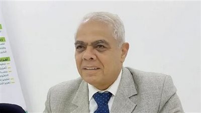 أستاذ مناهج: أسئلة الامتحانات في العام الدراسي الجديد لن تأتي من الكتاب المدرسي