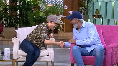سليمان عيد يروي المواقف الكوميدية مع محمد هنيدي: شخص مرضيش يتصور معايا بسببه