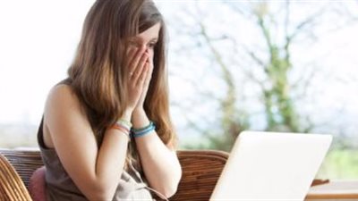 طلب إباحي لاستعادة حساب انستجرام.. القبض على مبرمج لاتهامه بالتحرش بطالبة جامعية