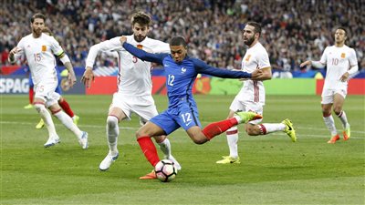 تشكيل منتخبي إسبانيا وفرنسا المتوقع في قمة يورو 2024 