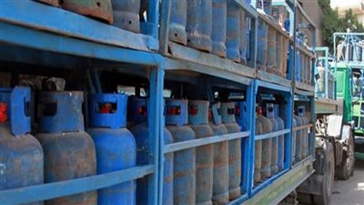 ضبط 131 أسطوانة بوتاجاز قبل بيعها في السوق السوداء بسوهاج 