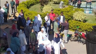 احتجاجات عمال شركة سيد للأدوية تستمر لليوم الـ 5 على التوالي | صور