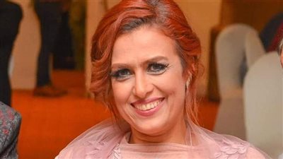 سيمون في ذكرى والدتها: كانت جميلة قلبا وشكلا.. واتعملت منها الهدوء الداخلي