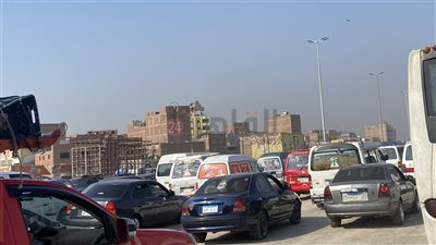 تكدسات كبيرة بالطريق الدائري.. تعرف على الحالة المرورية في القاهرة الكبرى |صور