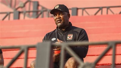 موسيماني يمنح لاعبي الأهلي راحة 24 ساعة قبل مواجهة الإسماعيلي 