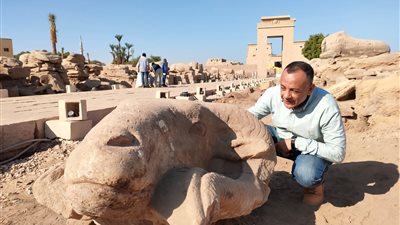 بدء أعمال ترميم روؤس الكباش في طريق المواكب الملكية | صور