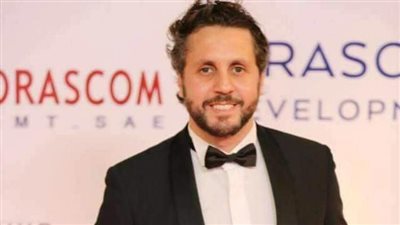 هشام ماجد عن دينا الشربيني: عبيطة وبحب الشغل معاها