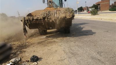 رفع 10 آلاف طن قمامة وإزالة 594 حالة إشغالات في 3 مراكز بالفيوم