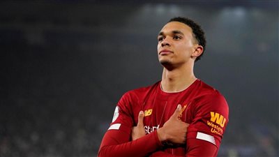 هل ينتقل ألكسندر أرنولد إلى ريال مدريد الموسم المقبل؟