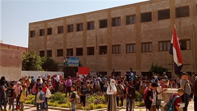 برلماني يتقدم ببيان عاجل لعدم اتخاذ الإجراءات الاحترازية في المدارس