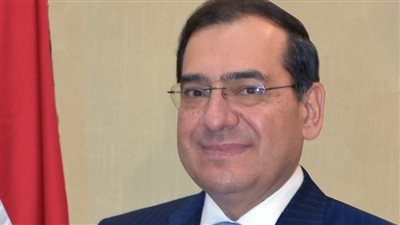 وزير البترول يصدر حركات تنقلات جديدة بشركات القطاع