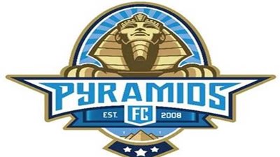 بطلب من إيهاب جلال.. بيراميدز يغري موهبة الأهلي للتعاقد معه 