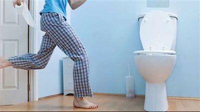 منها الأمراض الدماغية والفشل الكلوي.. دراسة حديثة: كثرة دخول الحمام ينذر بأمراض مزمنة