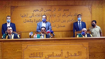  للاستماع إلى مرافعة الدفاع.. اليوم إعادة محاكمة 13 متهمًا بأحداث قسم شرطة العرب