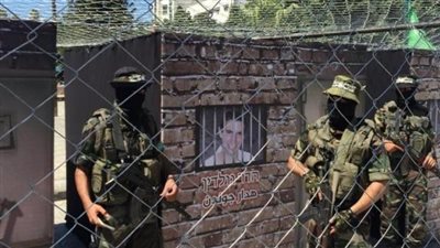 القاهرة تقود دفة إتمام صفقة تبادل الأسرى بين حماس وإسرائيل