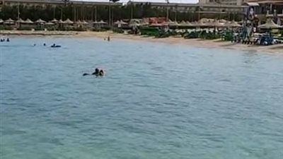 شواطئ الغردقة العامة تشكو غياب المصطافين.. ومطارات البحر الأحمر تستقبل 100 رحلة اليوم