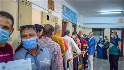 متحدث الوزراء: لن يسمح بدخول أي موظف حكومي دون تلقي اللقاح بدءًا من 15 نوفمبر