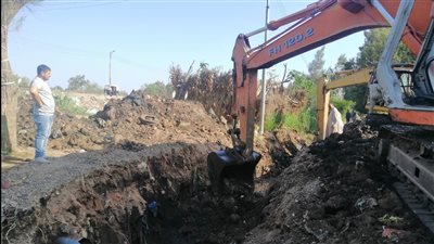 إزالة 58 حالة تعد على المجاري المائية ورفع 431 حالة إشغال طريق في البحيرة