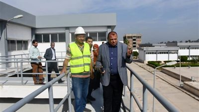 رئيس مياه المنيا يتابع مشروعات حياة كريمة في ملوي