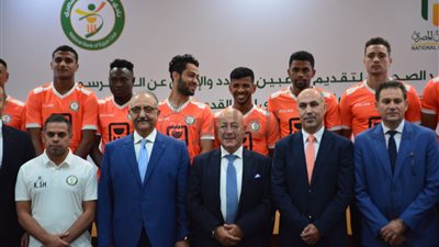 البنك الأهلي يكشف زيه الجديد ويقدم صفقات الفريق | صور