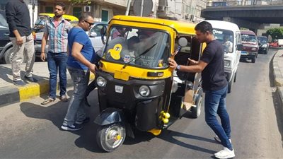  حملة بغرب الإسكندرية لمنع عودة سير الـ توك توك بالشوارع الرئيسية