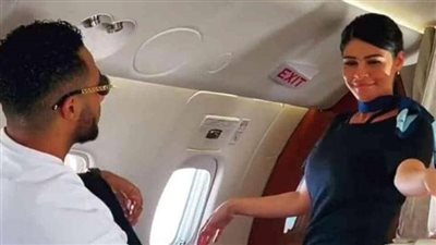 محمد رمضان يستفز الجمهور بعد مقطع الرقص مع المضيفات داخل الطائرة