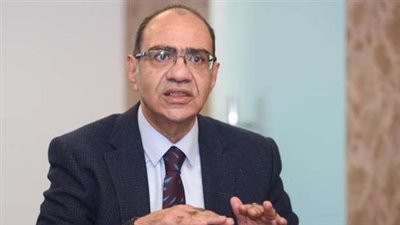 رئيس علمية كورونا يحذر: أوميكرون يصيب الشباب أكثر من كبار السن| فيديو