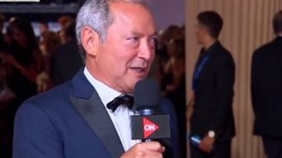 سميح ساويرس: زعلان على عدم مشاركتي في أغنية 3 دقات.. واتكسفوا يبلغوني | فيديو