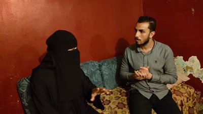 بعد رفضها معاشرة الكلب.. تفاصيل تعذيب ربة منزل على يد زوجها | فيديو