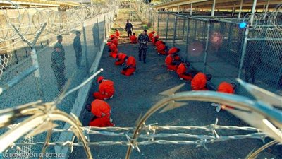 الإفراج عن معتقلين من سجن جوانتانامو بينهم حارس أسامة بن لادن