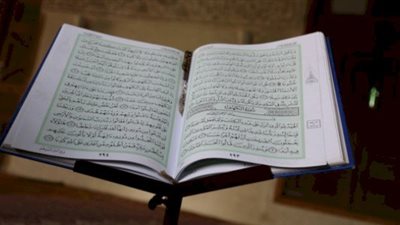 فضل قراءة سورة الكهف نورا ما بين السماء إلى الأرض احرصوا عليها 