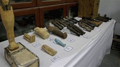 بينها 960 قطعة قبل خروجها من البلاد.. الآثار تعلن عدد الآثار المستردة خلال 2023 