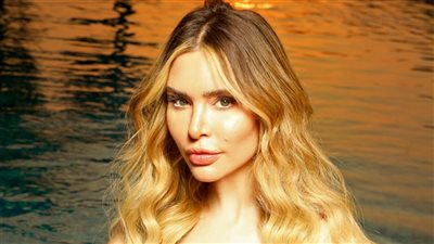 عائشة عثمان تطرح أغنيتها الثانية 100 100على يوتيوب | صور وفيديو 