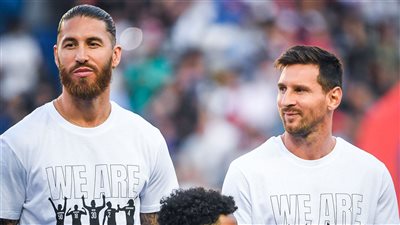 باريس سان جيرمان يعلن إصابة ميسي في الركبة واقتراب عودة راموس