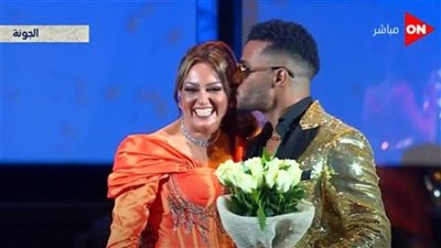 عمرو أديب عن واقعة محمد رمضان في مهرجان الجونة: يسرا وسميح رفضا تقديمه