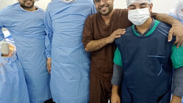 الفريق الطبي