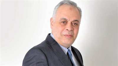 أشرف زكي: لا علاقة لنا بأزمة مقتنيات أحمد زكي ..إيه علاقتنا بورث؟!| فيديو