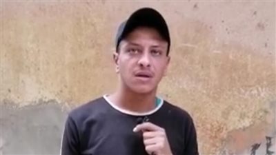 شاب فقد قدمه بالسويس يستغيث بالسيسي: أنا محتاج شقة ووظيفة عشان أعيش