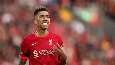 برشلونة يستهدف ضم فيرمينو في صفقة تبادلية مع ليفربول