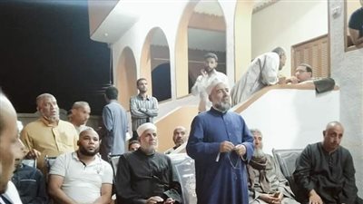 بعد مقتل مُسنة على يد جيرانها.. أهالي طامية: جلسة تشاورية أولى لتهدئة الأمور | صور