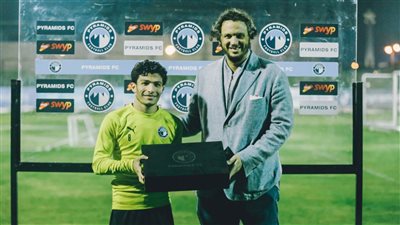 وزير الشباب والرياضة يطمئن على حالة إسلام عيسى المحتجز في إثيوبيا