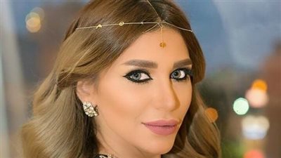 سارة نخلة تتعرض لعضة كلب وتشيد بمصر: لو بلد تاني كان زماني مسعورة