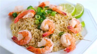 طريقة عمل الارز بالجمبري.. بخطوات موفرة وسهلة