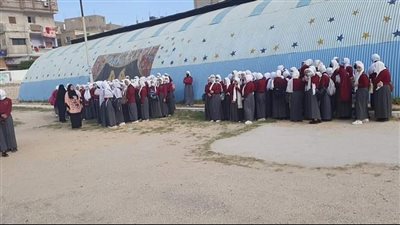 التصوير عقوبة غير الملتزمين بحضور طابور المدرسة بالعريش