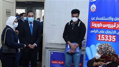 أبرزها المساجد والكنائس والمحاكم.. توفير مراكز لتطعيم المواطنين في التجمعات الكبيرة