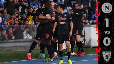 نابولي يعزز صدراته لترتيب الدوري الإيطالي بفوز مثير على تورينو