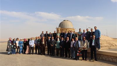 وزير التعليم العالي يتلقى تقريرًا حول بدء أعمال المدرسة العربية الأولى في الفيزياء الفلكية