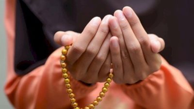 دعاء المولد النبوي لسيدنا محمد.. الدعاء المستجاب وماذا يقال ليلة المولد الشريف