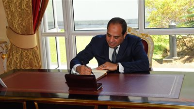 المستشار عبدالله عصر يؤدى اليمين الدستوري رئيسًا لمحكمة النقض